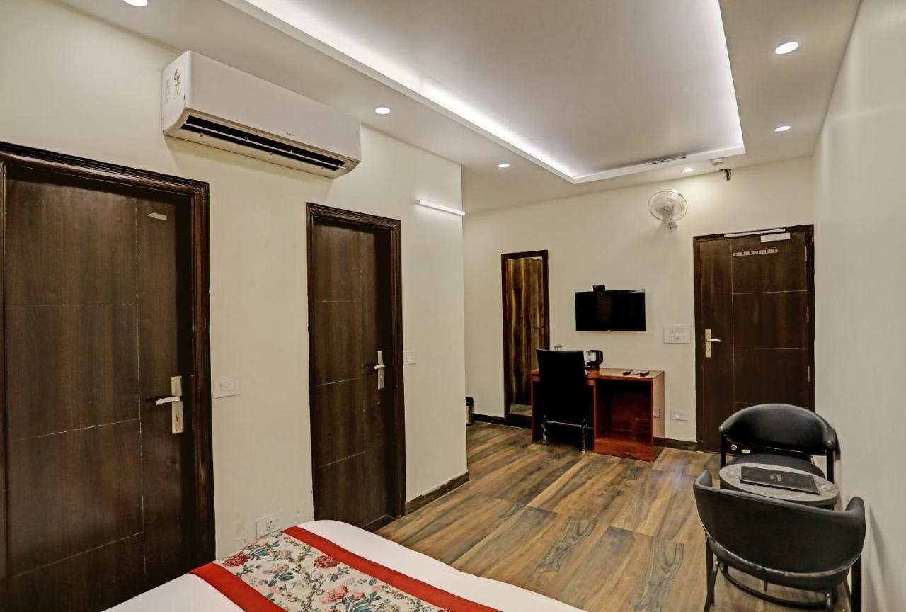 Staybook Hotel Atlanta New Delhi Train Station Zewnętrze zdjęcie